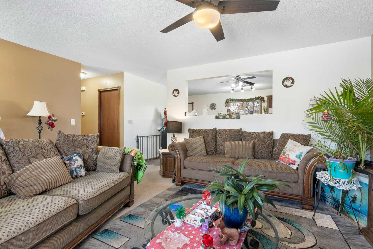 18 Greenview Crescent