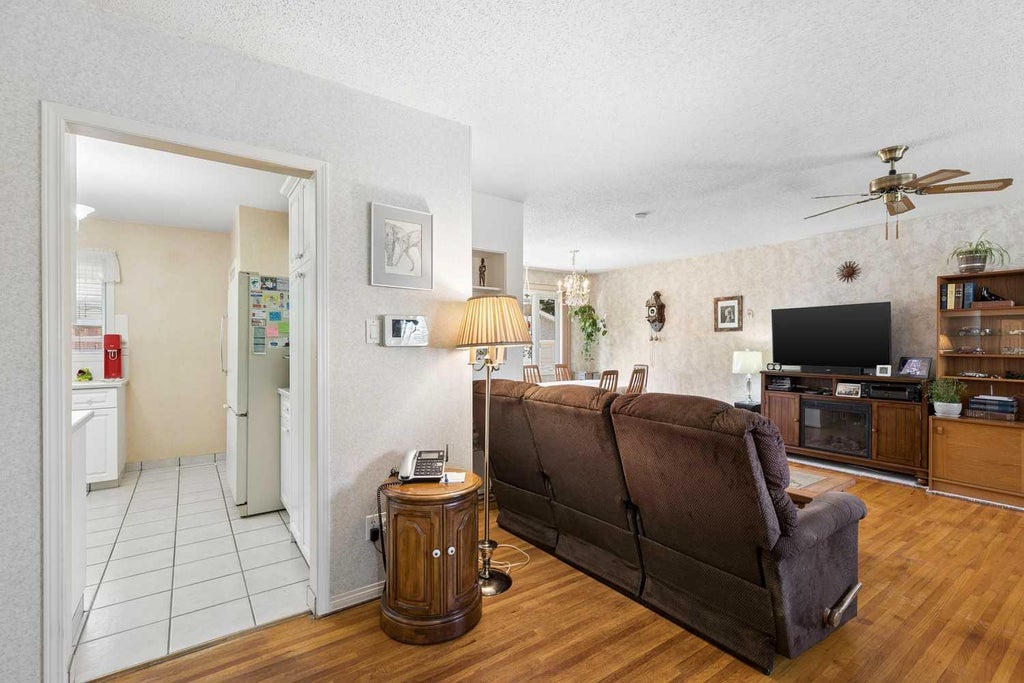 Photo of 275 Northmount Drive NW, Calgary, AB T2K 3G9 (MLS # A2350703)