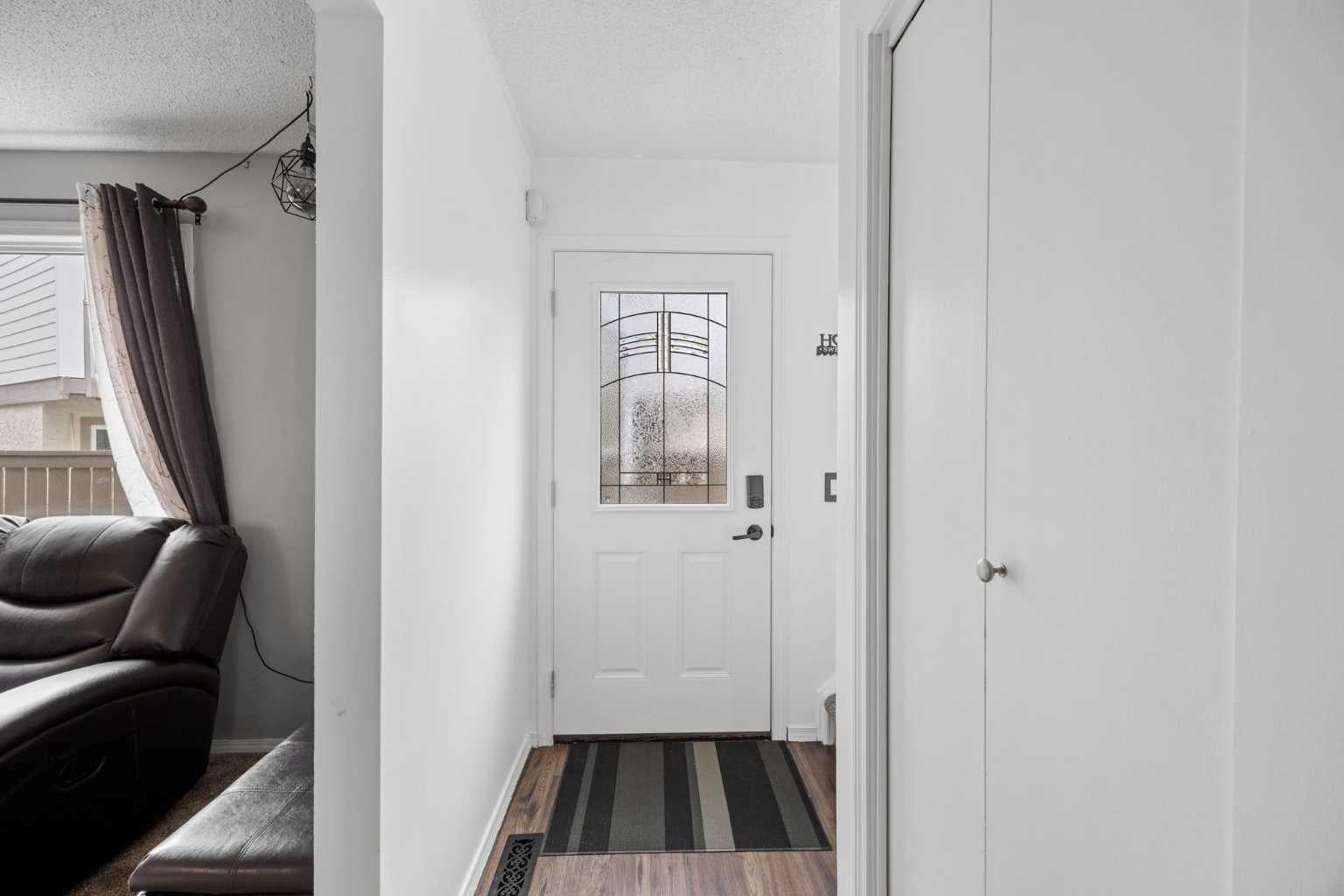 111 Huntington Park Green NW 8