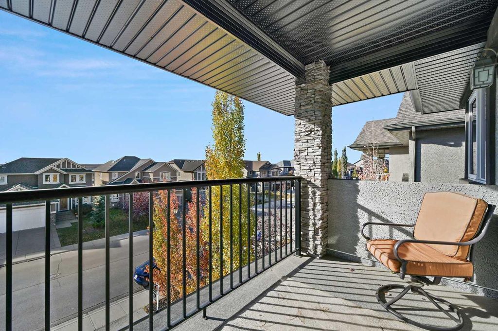 Photo of 129 Springbluff Boulevard SW, Calgary, AB T3H 0N3 (MLS # A2278563)