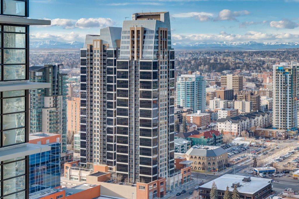 Photo of 211 13 Avenue SE #505, Calgary, AB T2G 1E1 (MLS # A2310325)