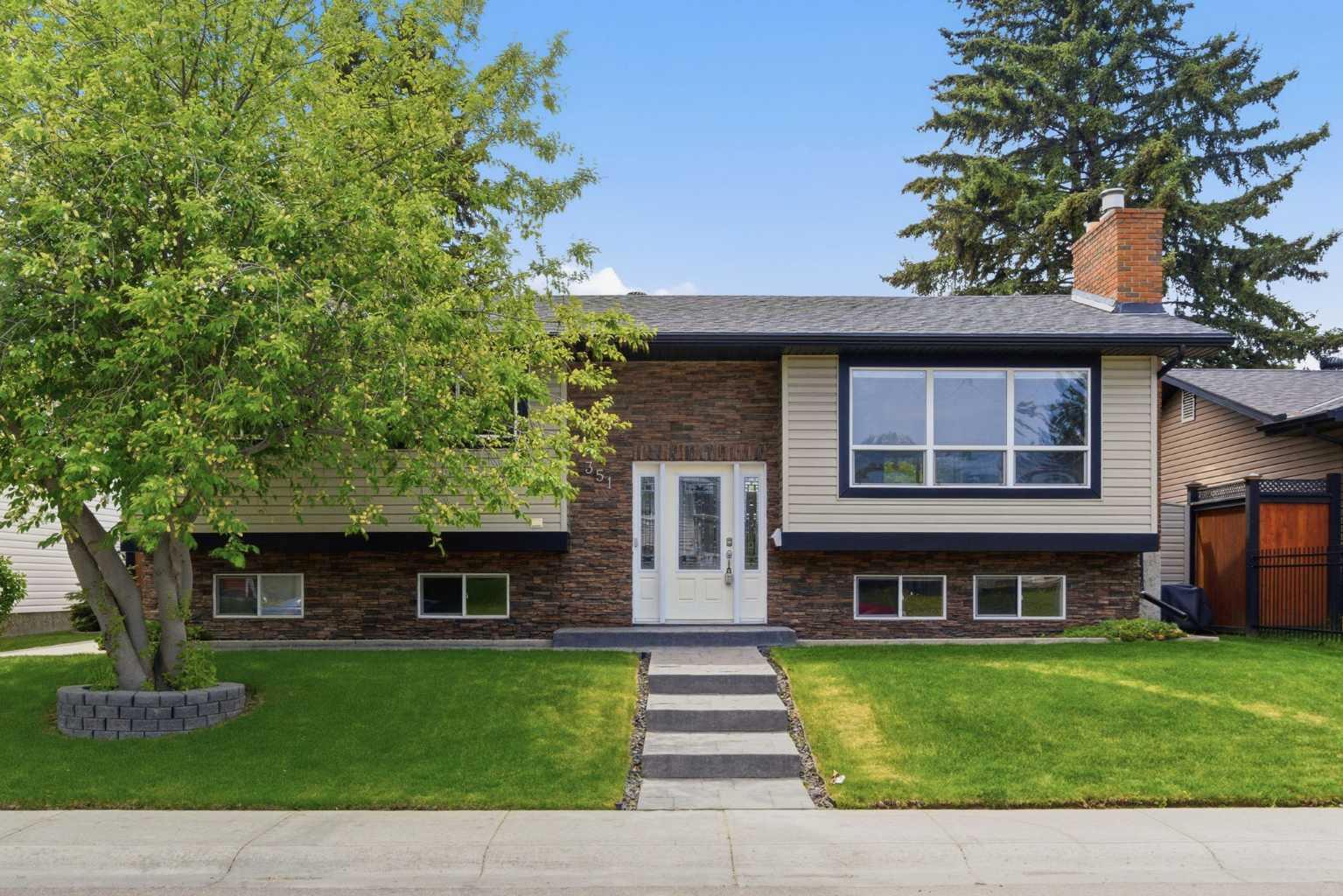 351 Queen Charlotte Road SE