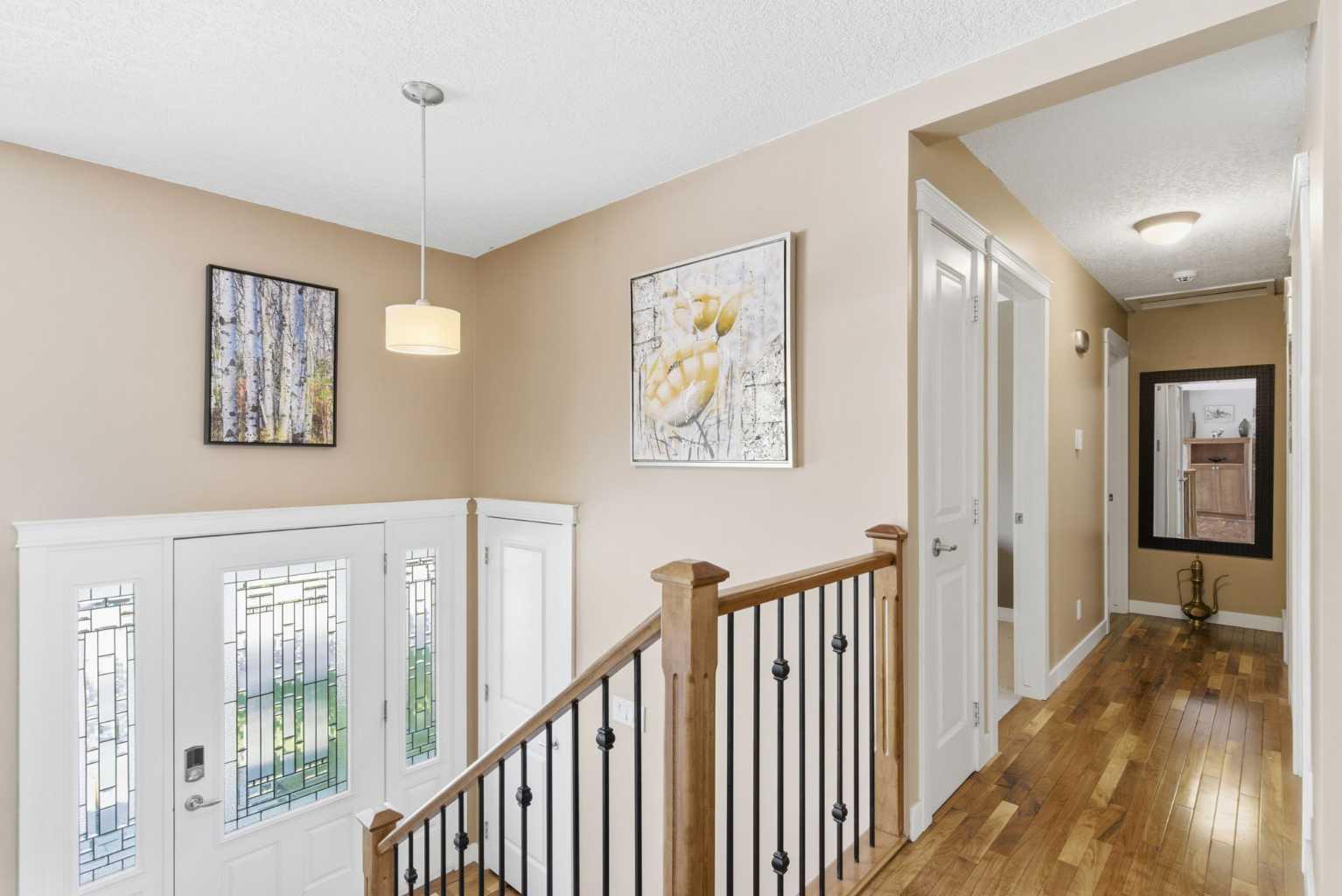 351 Queen Charlotte Road SE