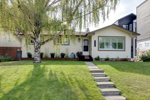 Photo of 9111 Fairmount Drive SE, Calgary, AB T2J 0R1 (MLS # A2333351)