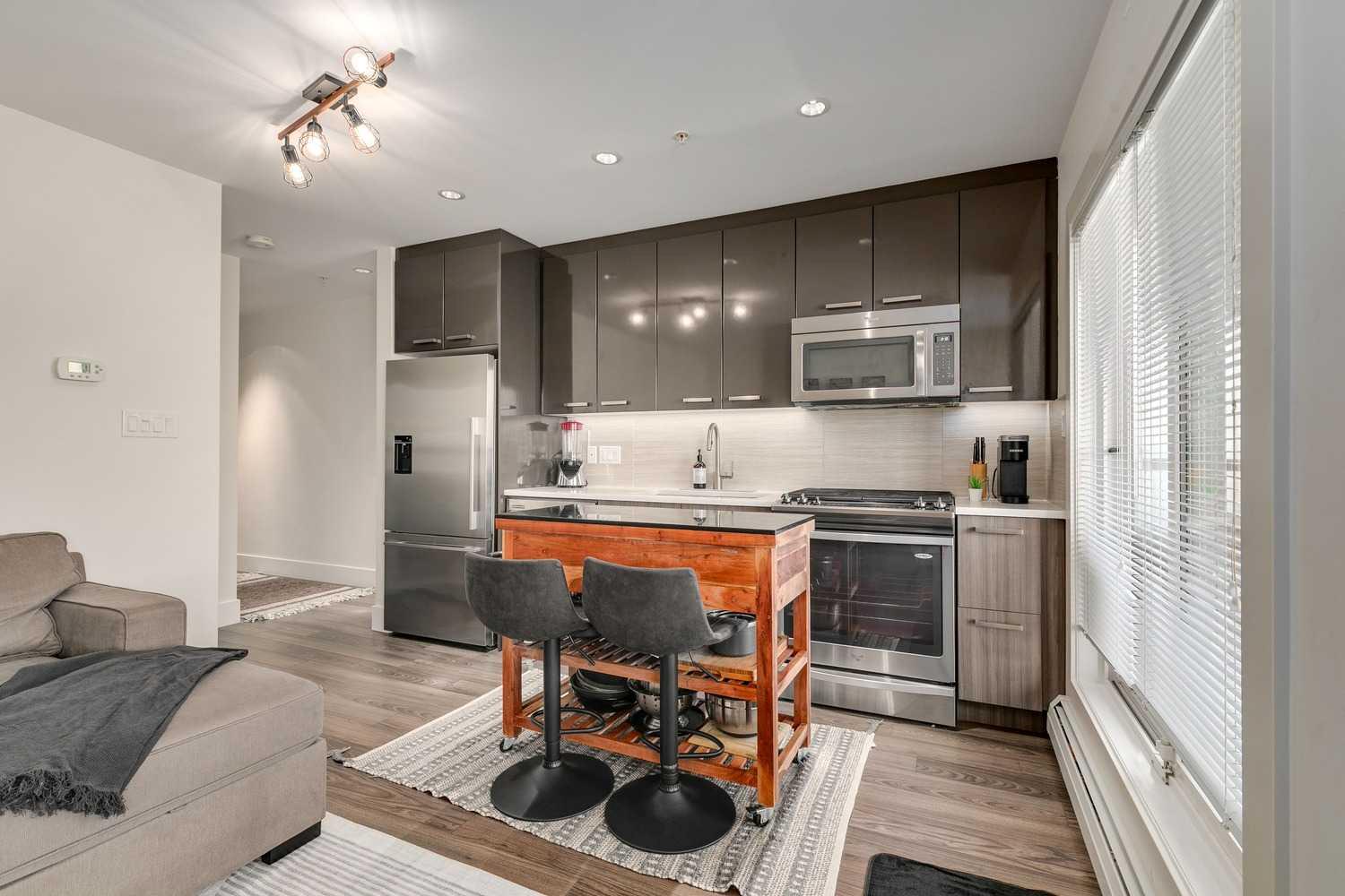 510 Edmonton Trail NE 421