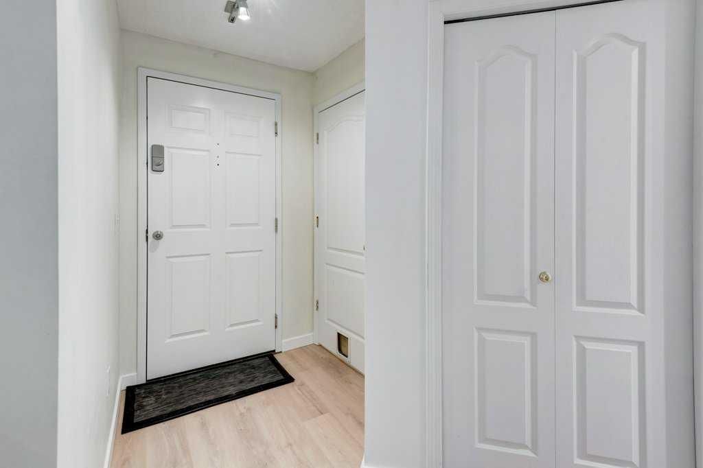 Photo of 10 Sierra Morena Mews SW #119, Calgary, AB T3H 3K5 (MLS # A2302624)