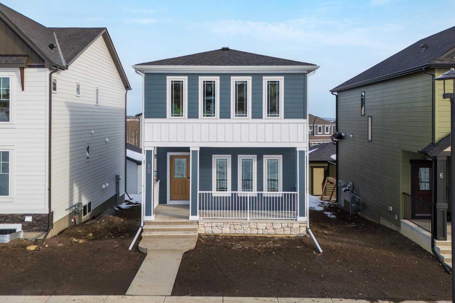 10 Versant Path SW