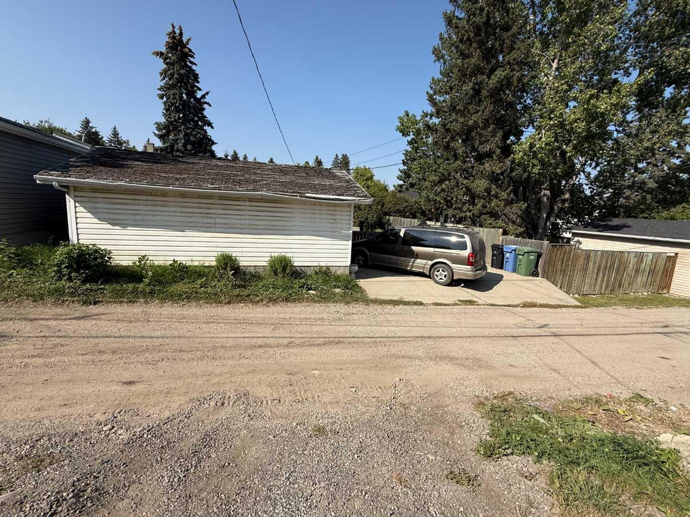 3243 Kenmare Crescent SW