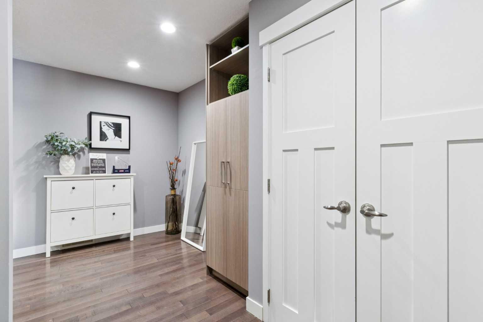 803 Varsity Estates Drive NW 15