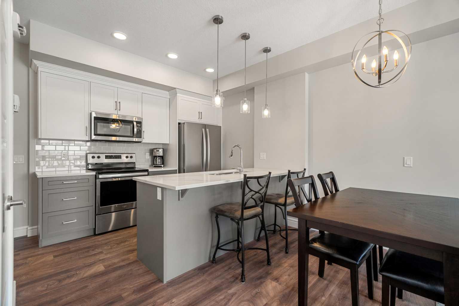 19621 40 Street SE 416