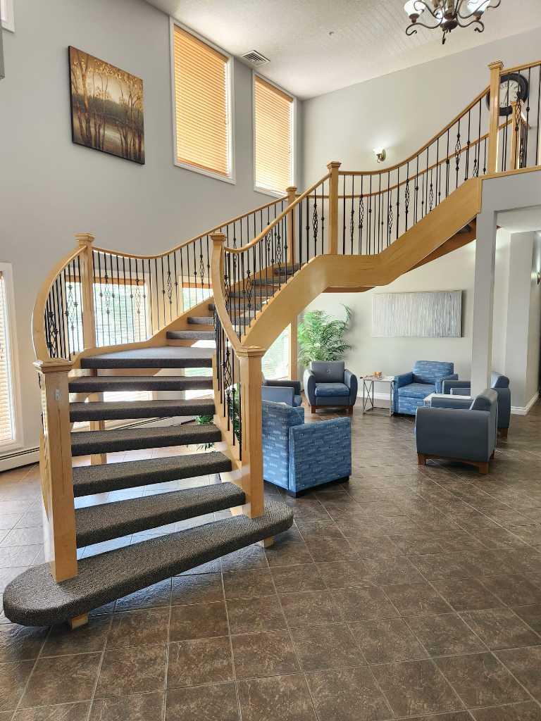 2020 32 Street S 354