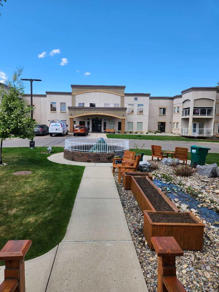 2020 32 Street S 354