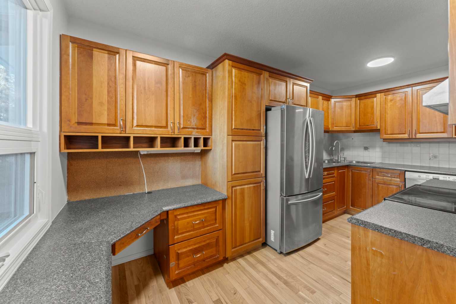 5400 Dalhousie Drive NW 33