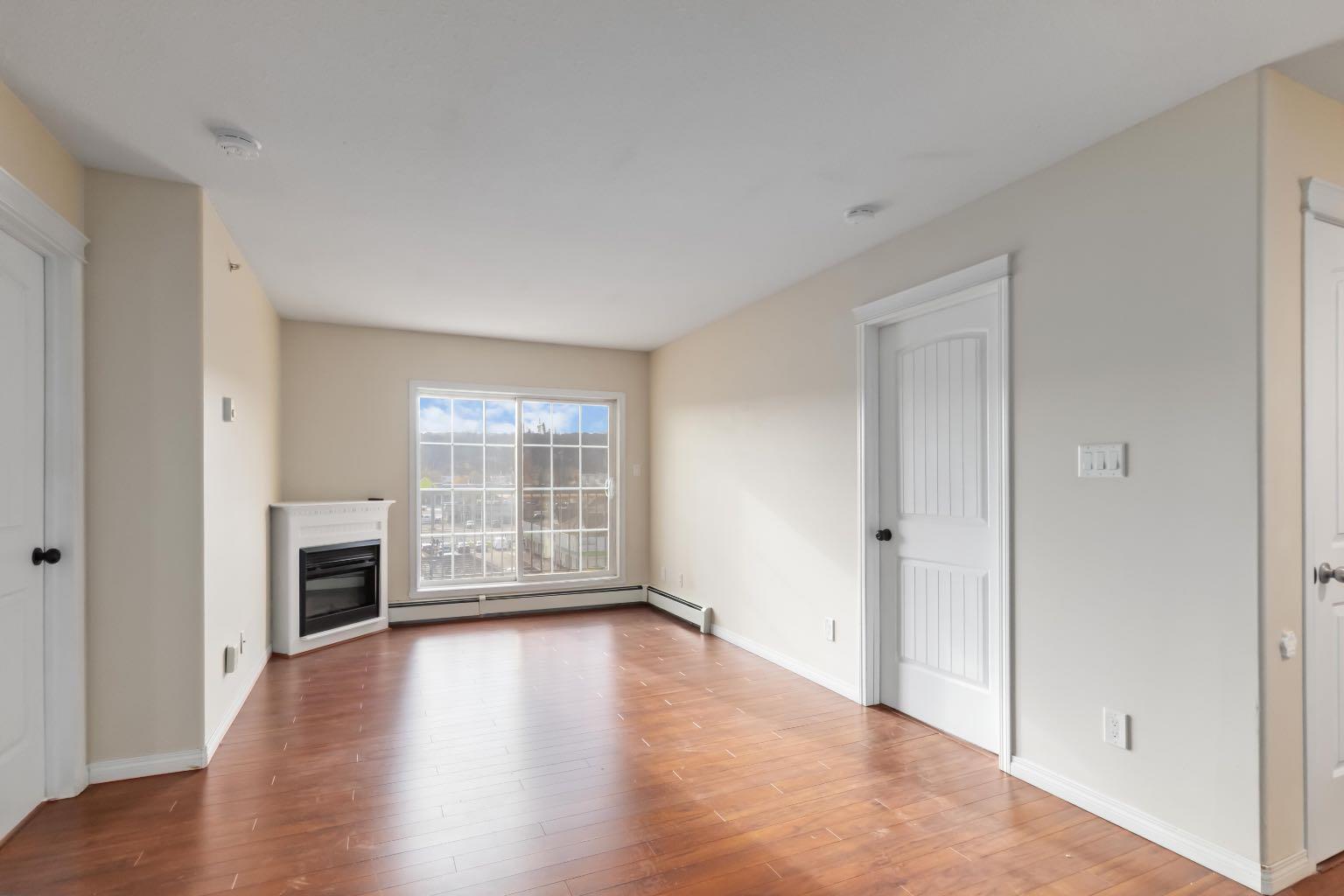 9604 Manning Avenue 412