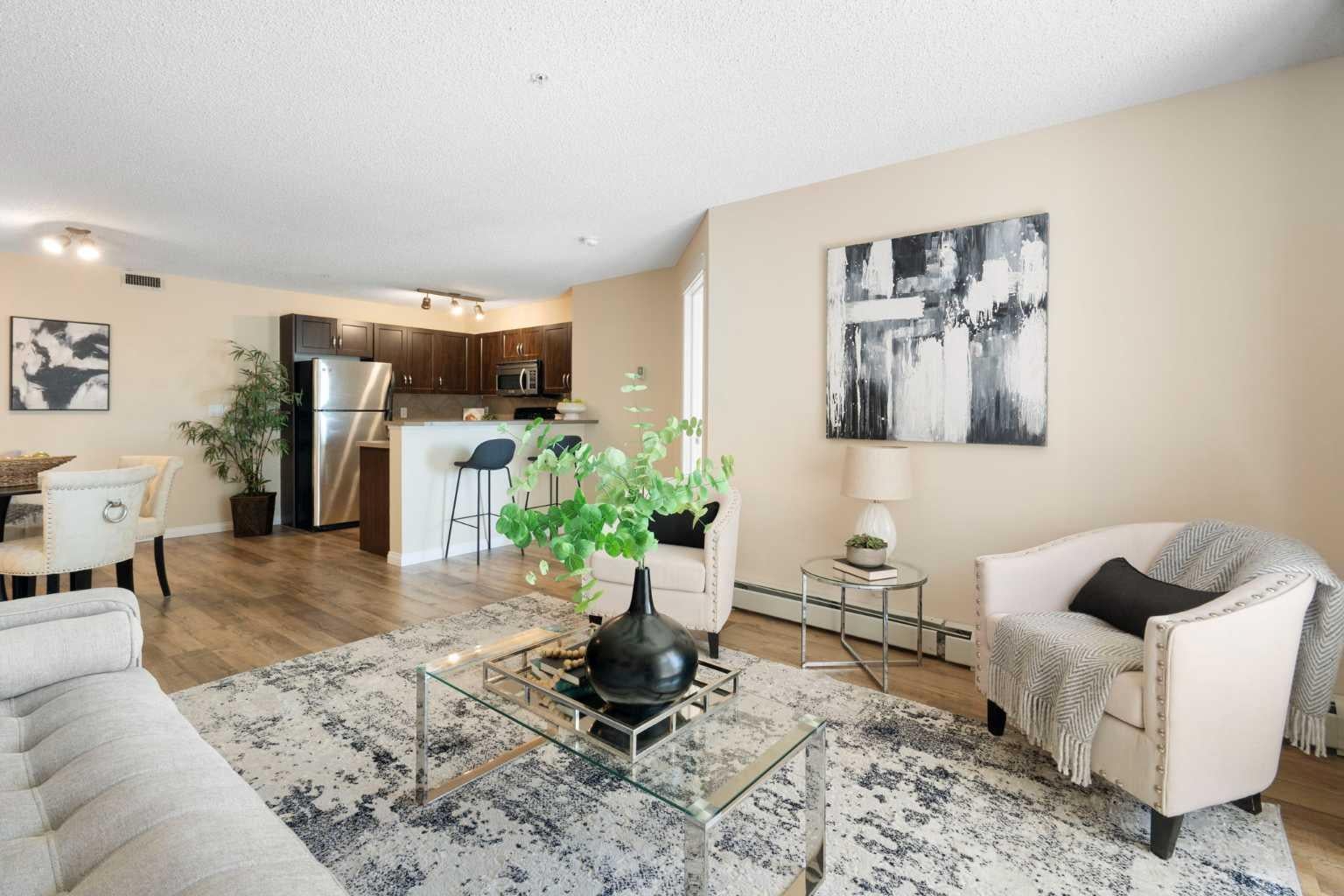 69 Country Village Manor NE 5209