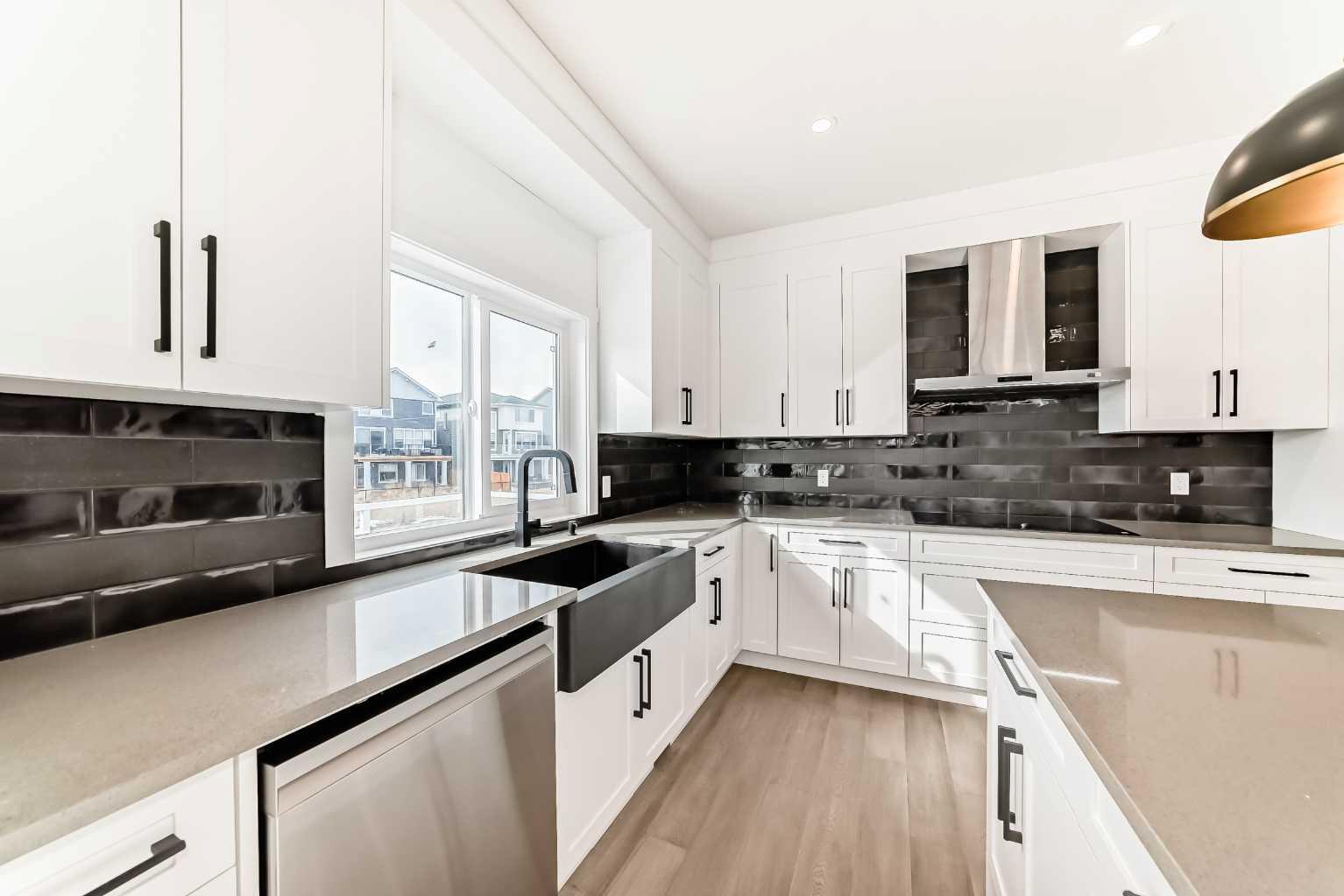 267 Chelsea Heath