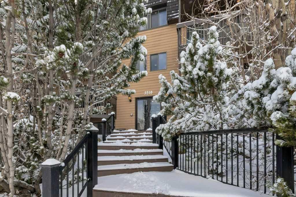 Photo of 3519 49 Street NW #29, Calgary, AB T3A 2C7 (MLS # A2293423)
