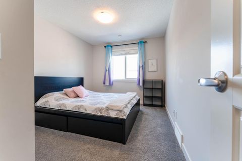 Tiny photo for 5 Sage Bluff Heights NW, Calgary, AB T3R 1W2 (MLS # A2298650)