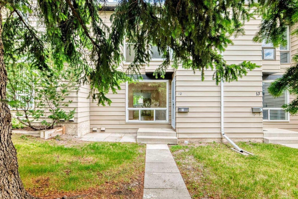 Photo of 7205 4 Street NE #12, Calgary, AB T2K 5S3 (MLS # A2322986)