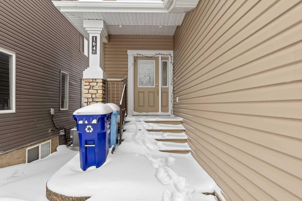 Photo of 164 Dixon Road, Fort McMurray, AB T9K 0Y4 (MLS # A2289383)