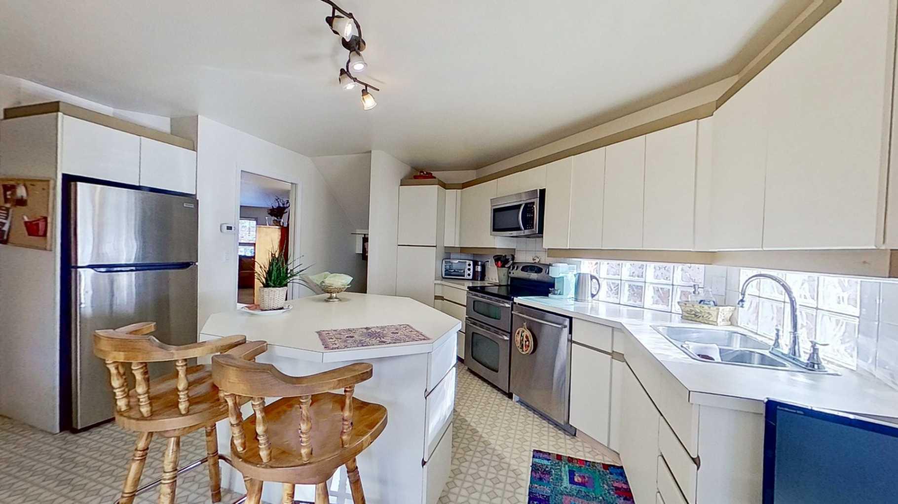 2219 Westmount Road NW