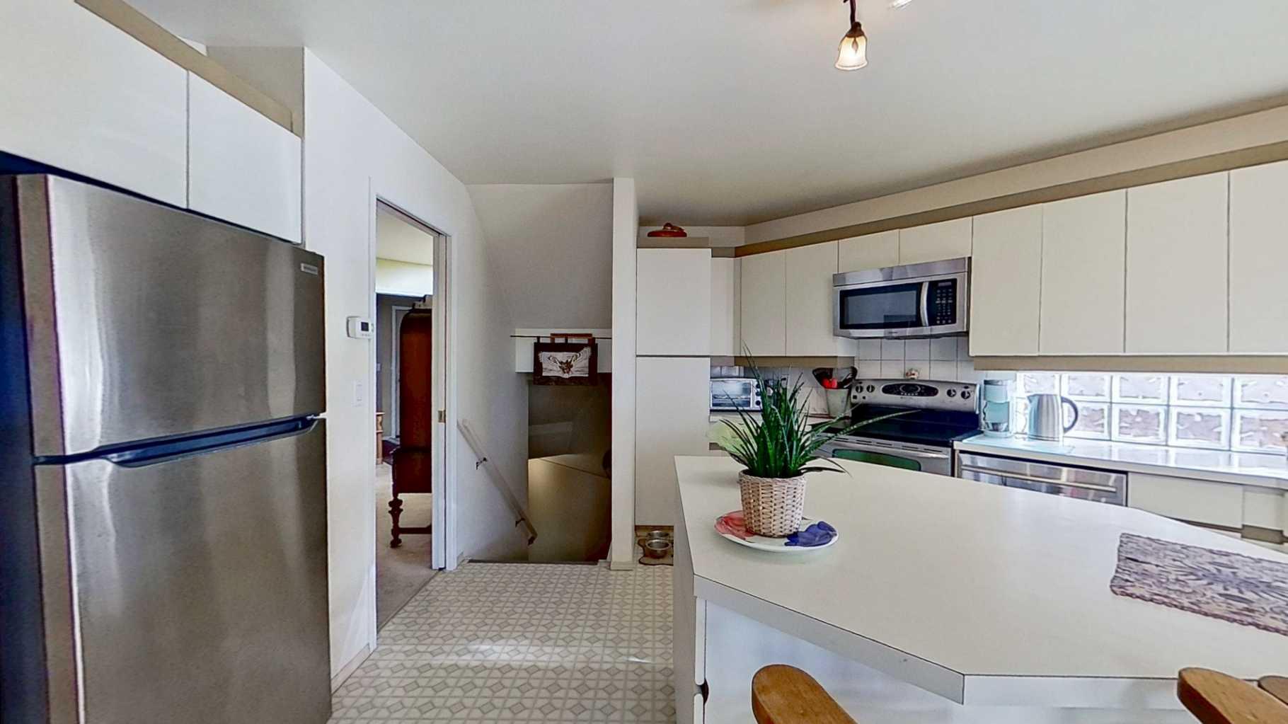 2219 Westmount Road NW