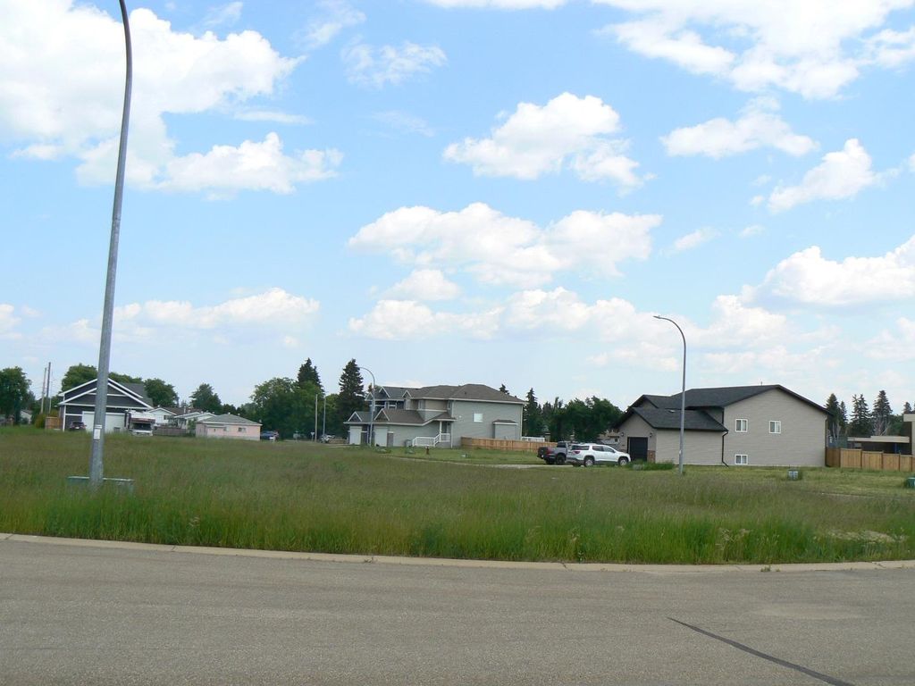Photo of 5085 and seven other Cornerstone Crescent, High Prairie, AB T0G 1E9 (MLS # A2049038)