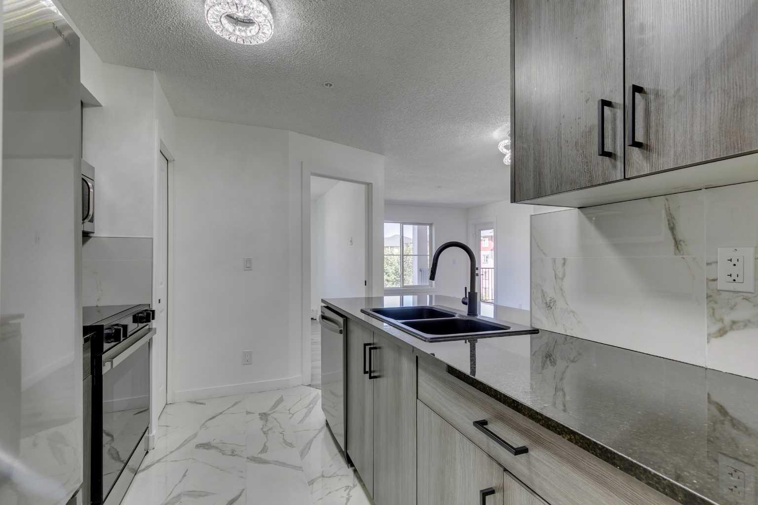 81 Legacy Boulevard SE 1327