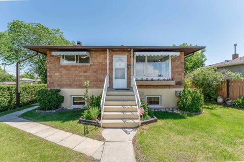Photo of 1502 40 Street SE, Calgary, AB T2A 1K2 (MLS # A2341465)