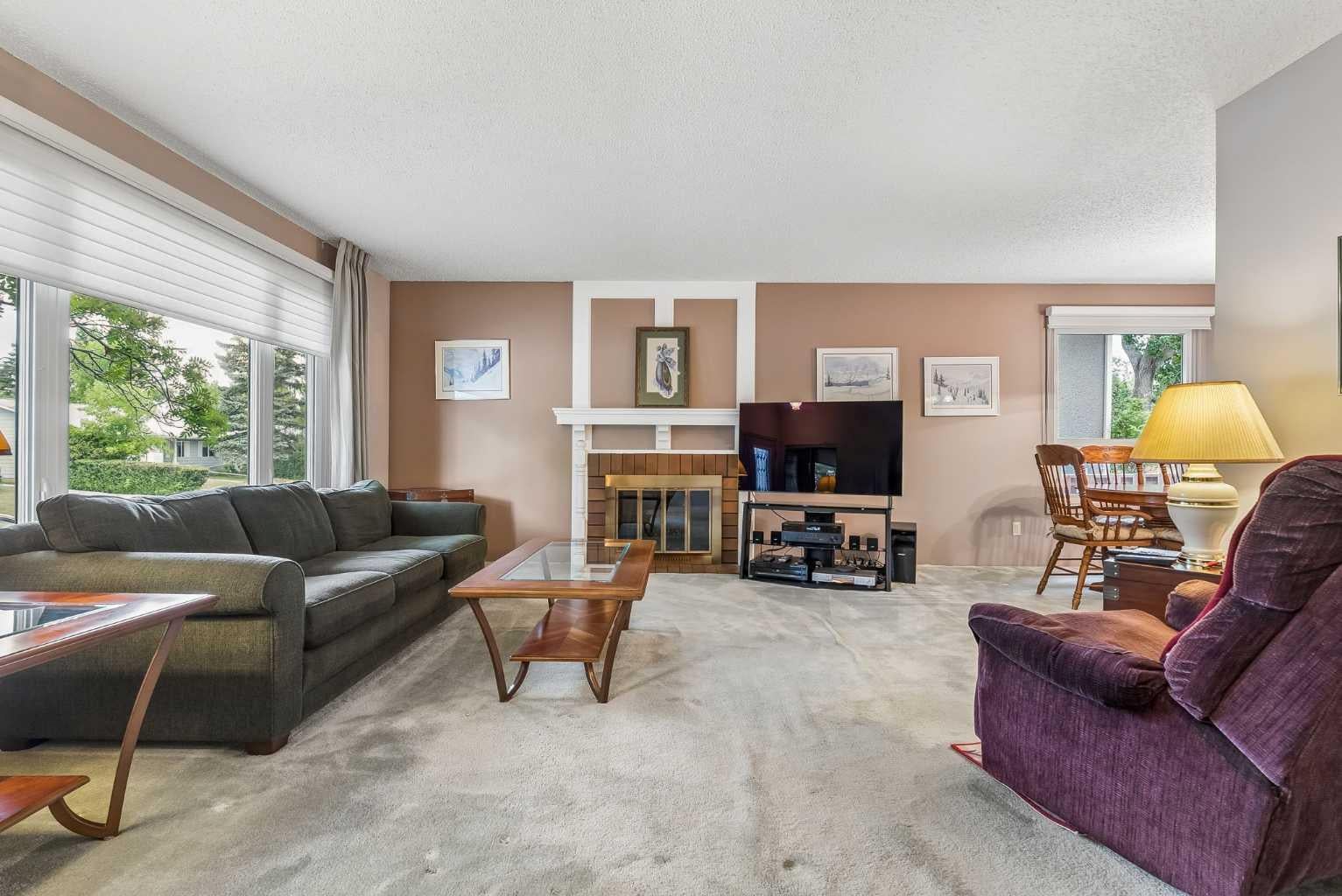 3131 Oakwood Drive SW