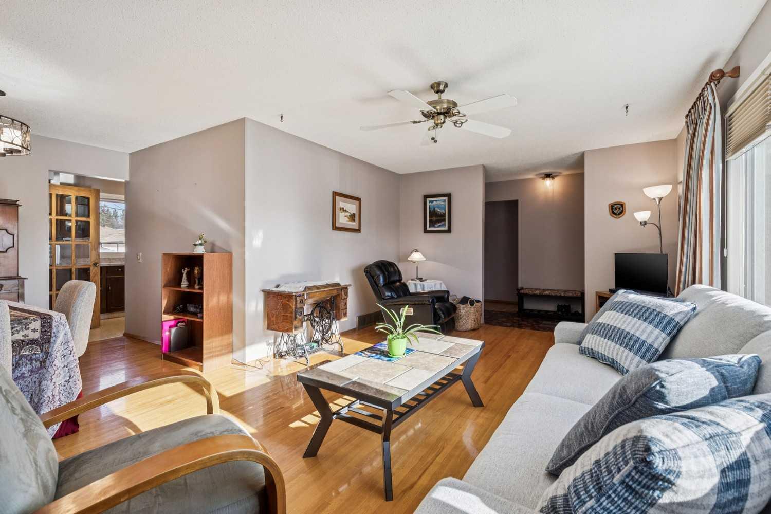 256 Huntridge Road NE