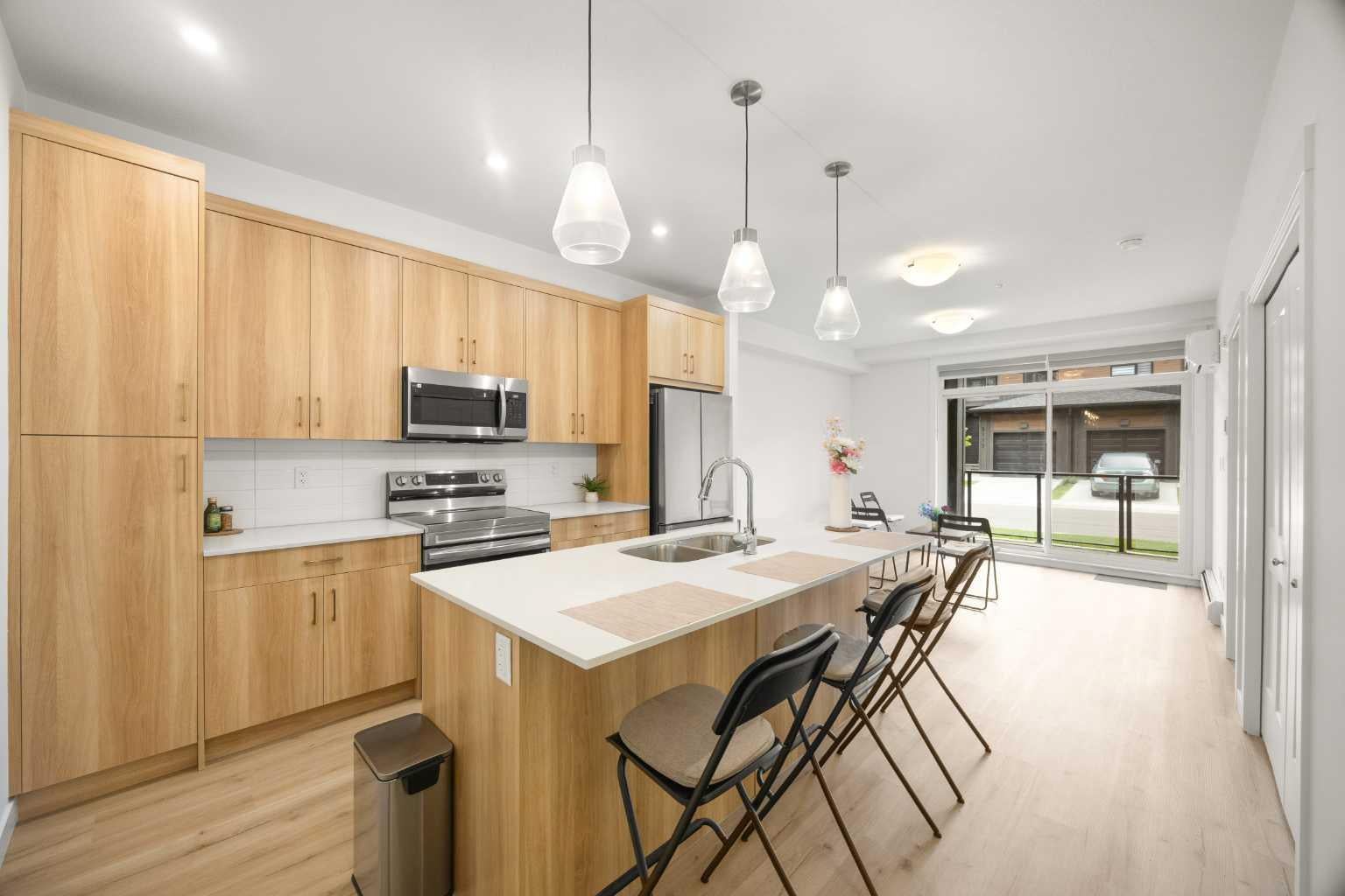 55 Lucas Way NW 2104