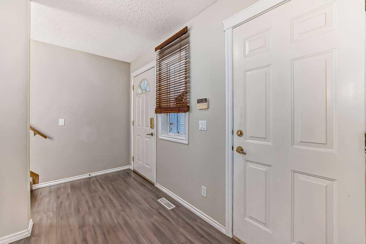 42 Somerside Place SW