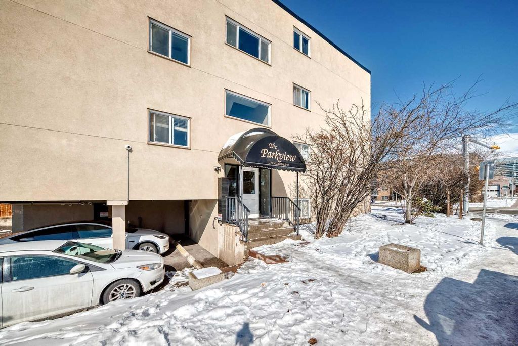Photo of 1703 11 Avenue SW #32, Calgary, AB T3C 0N5 (MLS # A2303043)