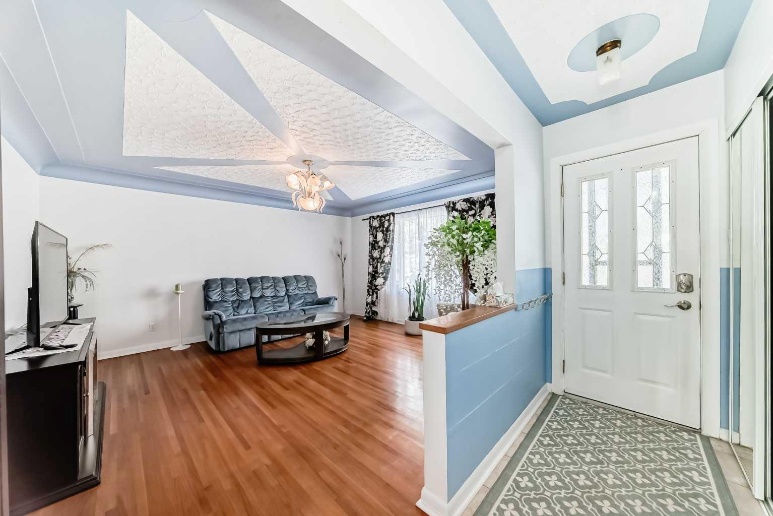 2231 Crestwood Road SE