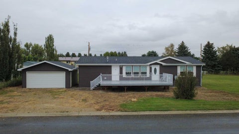Photo of 503 5 Avenue, Warner, AB T0K 2L0 (MLS # A2345224)