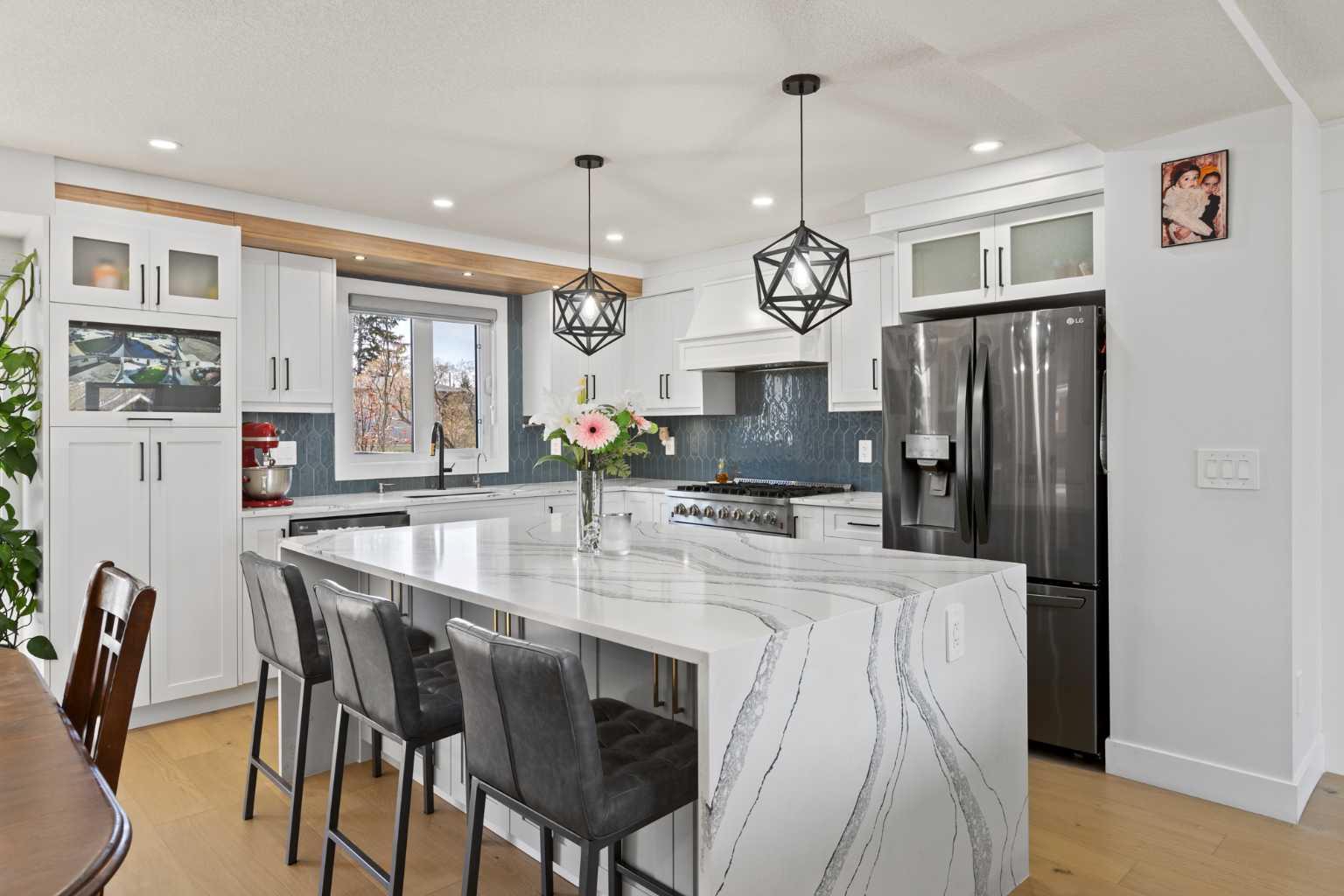 201 Wascana Crescent SE