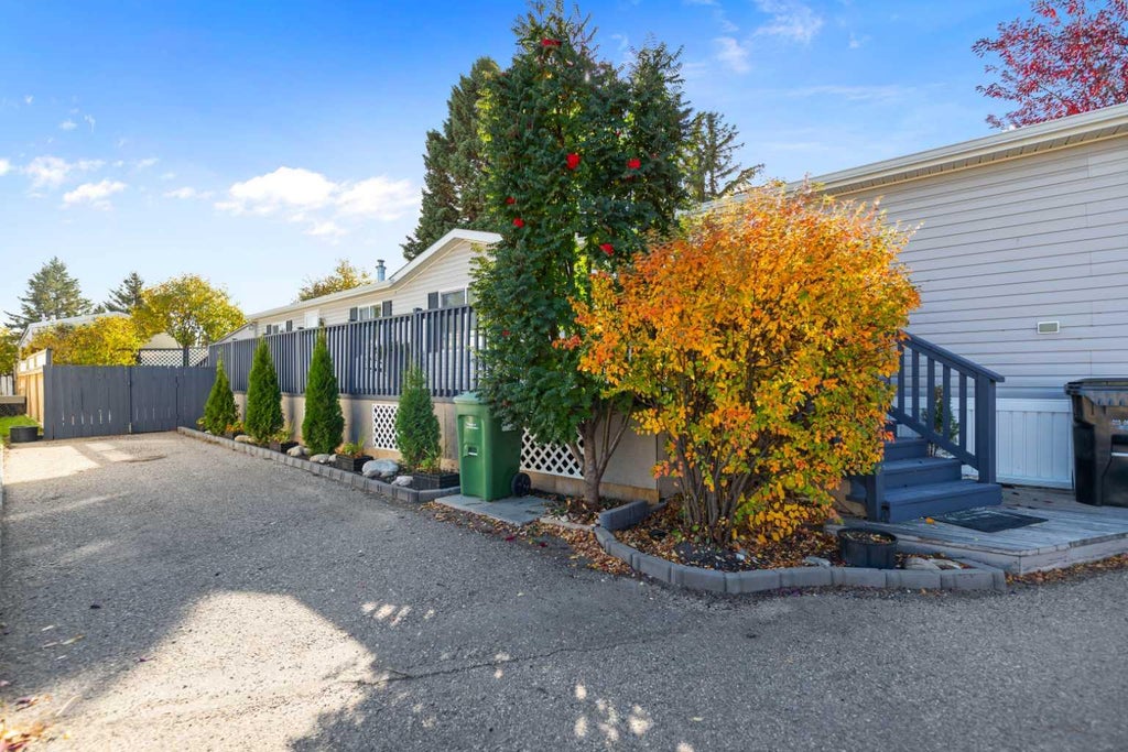 Photo of 3223 83 Street NW #443, Calgary, AB T3B 5P3 (MLS # A2350151)