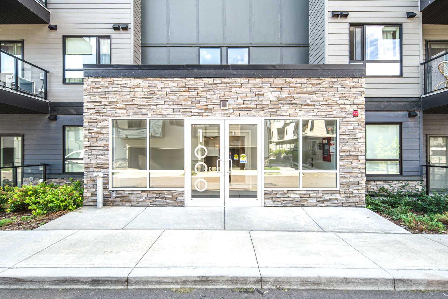 42 Cranbrook Gardens SE 1208