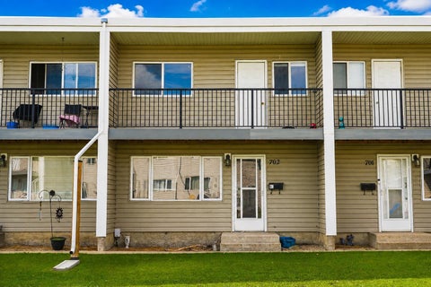 Photo of 4719 33 Street #702, Red Deer, AB T4N 0N7 (MLS # A2338522)