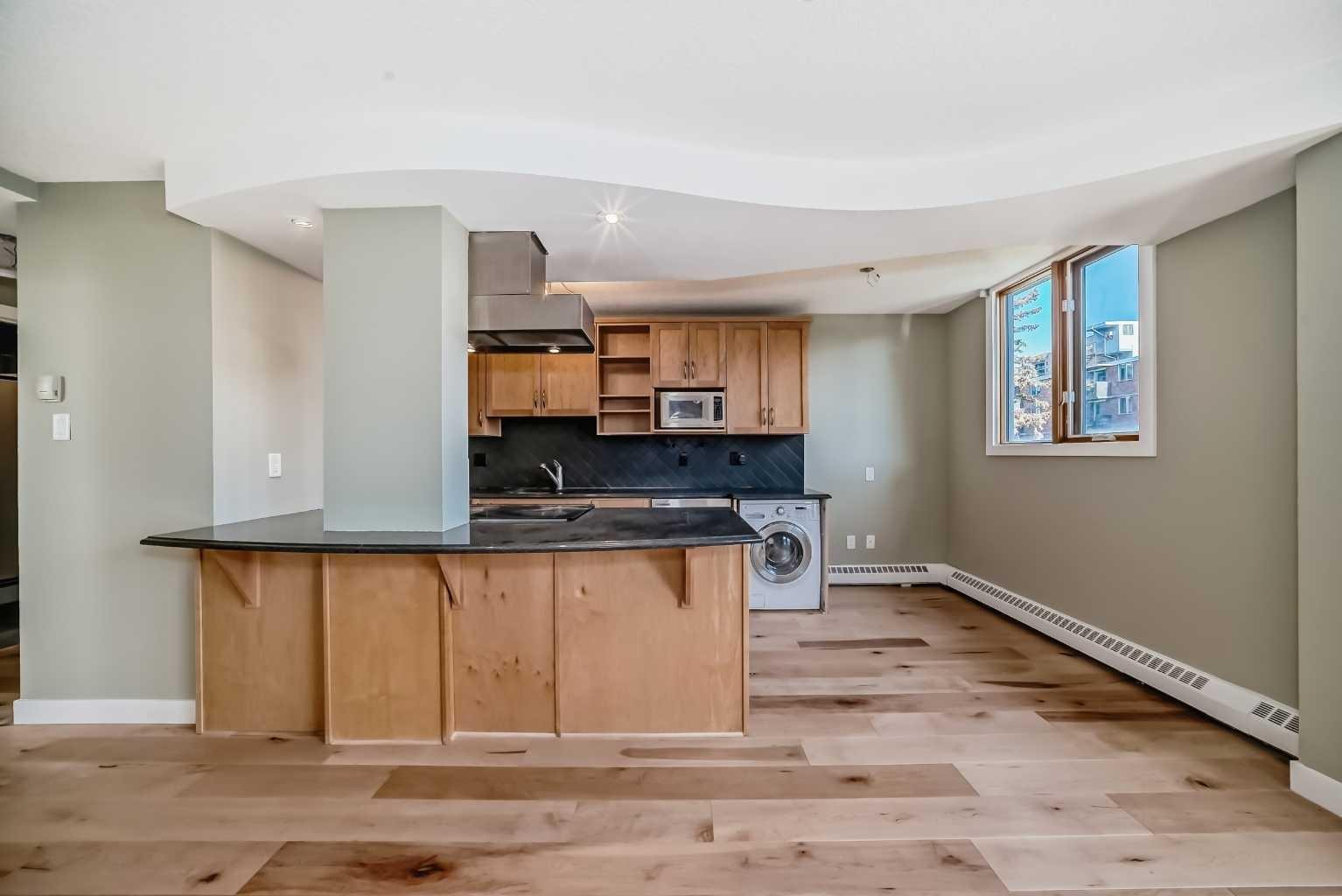 1225 15 Avenue SW 205