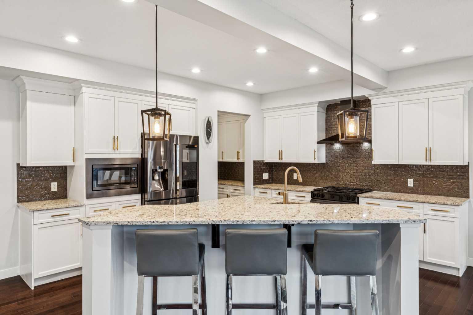 290 Mahogany Place SE