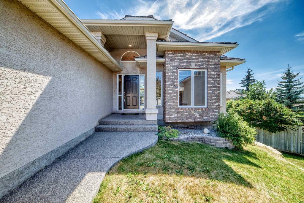 Photo of 311 Royal Crest Bay NW, Calgary, AB T3G 4M3 (MLS # A2325643)