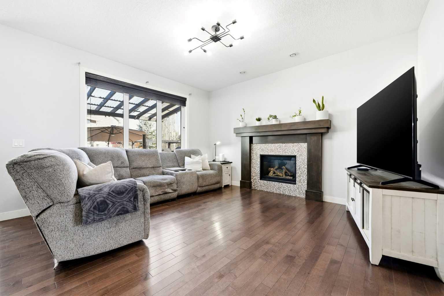 312 Sunset View