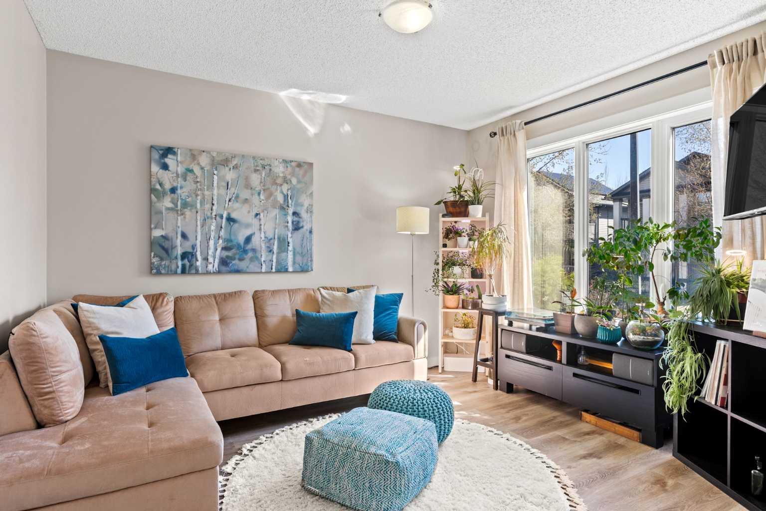 87 Elgin Drive SE