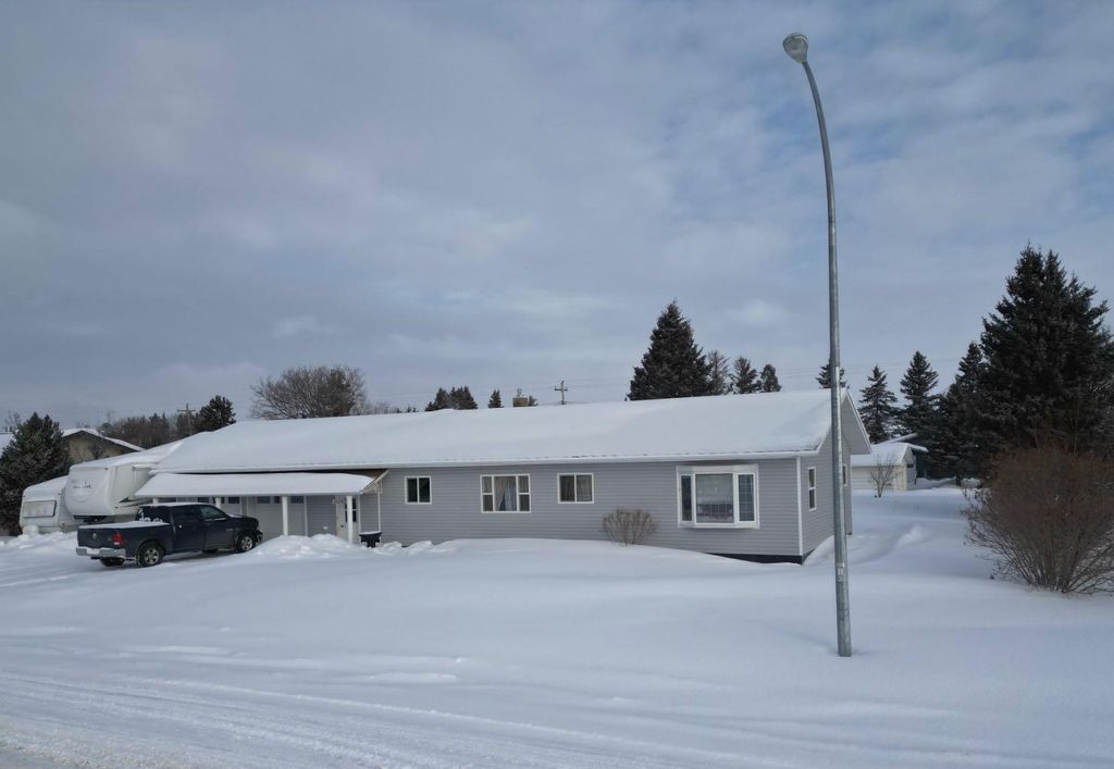 Photo of 10202 99 Ave Ave, La Crete, AB T0H 2H0 (MLS # A2293803)