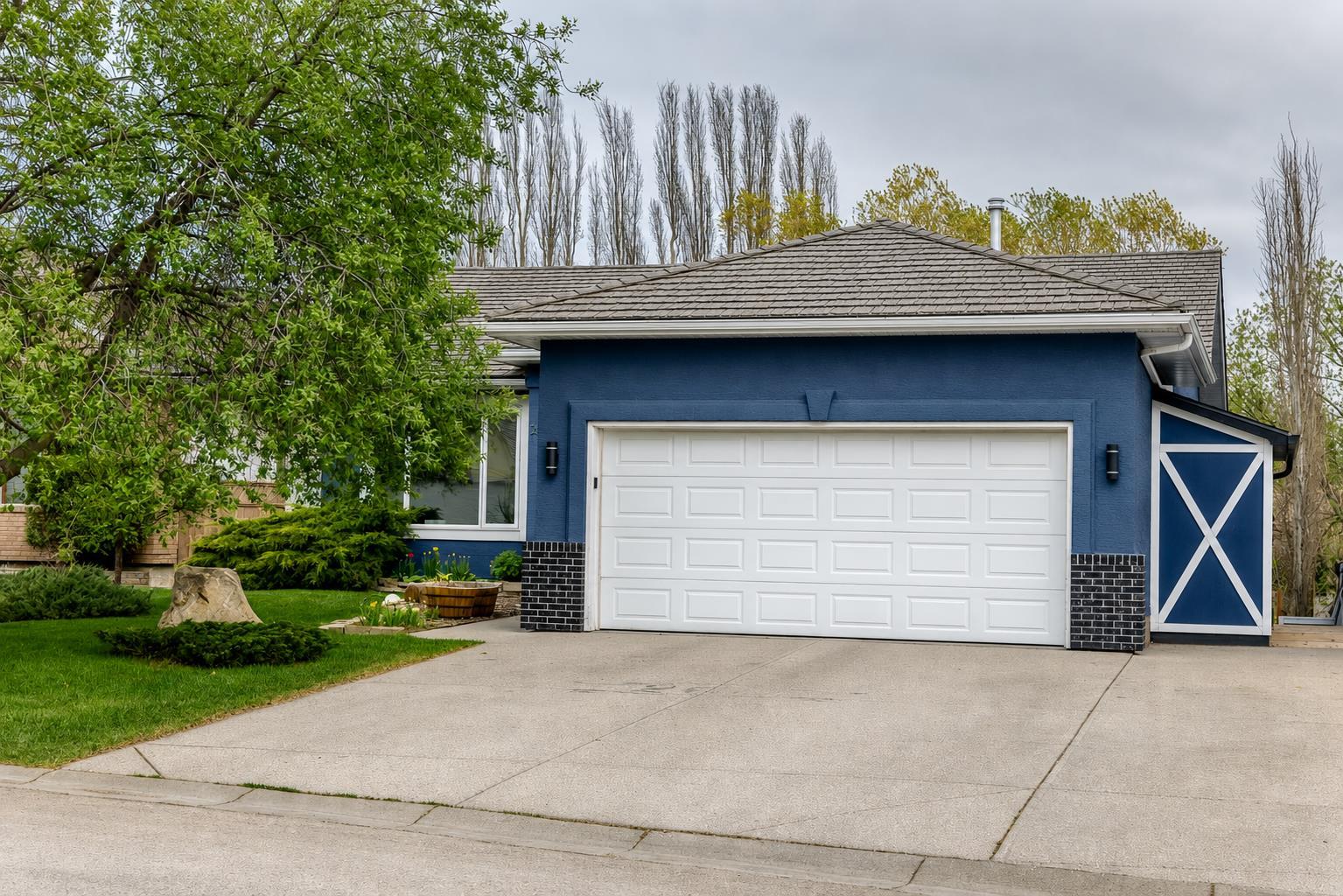 260 Westchester Way