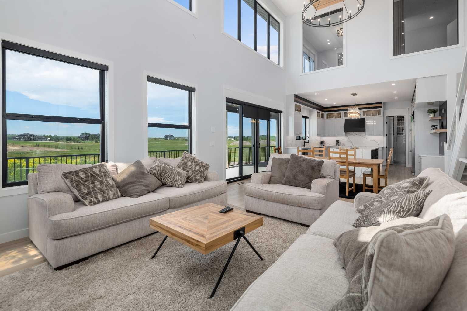 13 Calterra Court