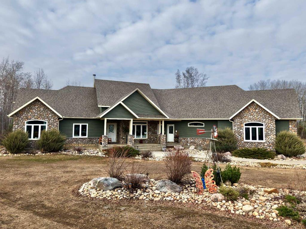 Photo of 225040 Township Road 842, Rural Northern Lights, County of, AB T0H 1W0 (MLS # A2307950)