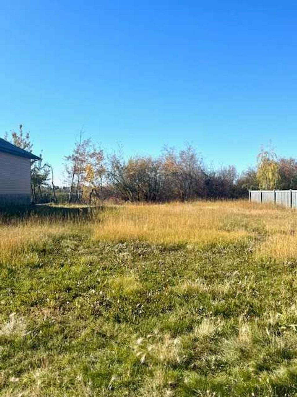 Photo of 12606 Lakeshore Drive, Grande Prairie, AB T8X 8C6 (MLS # A2283424)